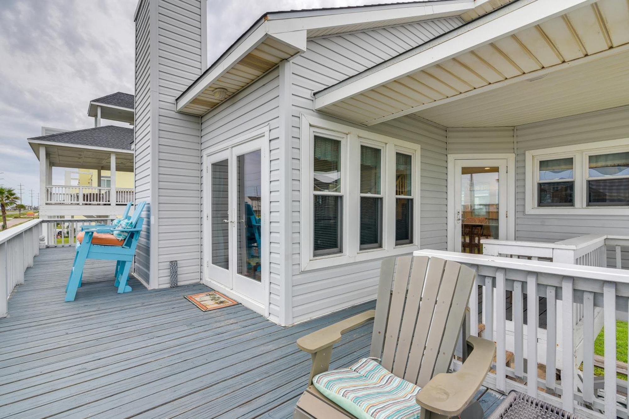Pet-Friendly Terramar Beach Haven With Pool Access Galveston Bagian luar foto