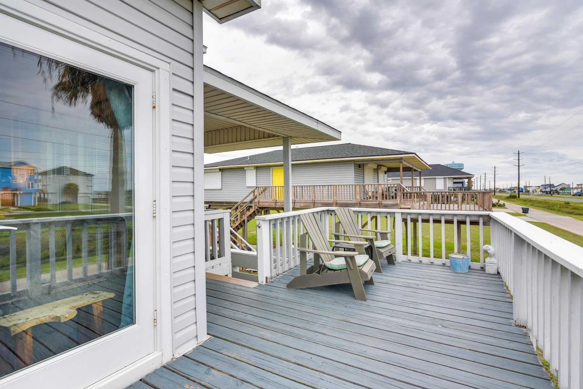 Pet-Friendly Terramar Beach Haven With Pool Access Galveston Bagian luar foto