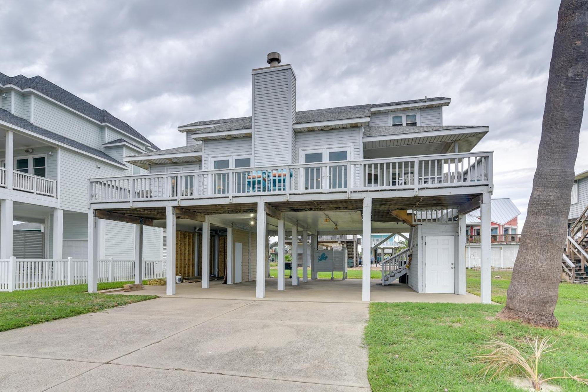 Pet-Friendly Terramar Beach Haven With Pool Access Galveston Bagian luar foto